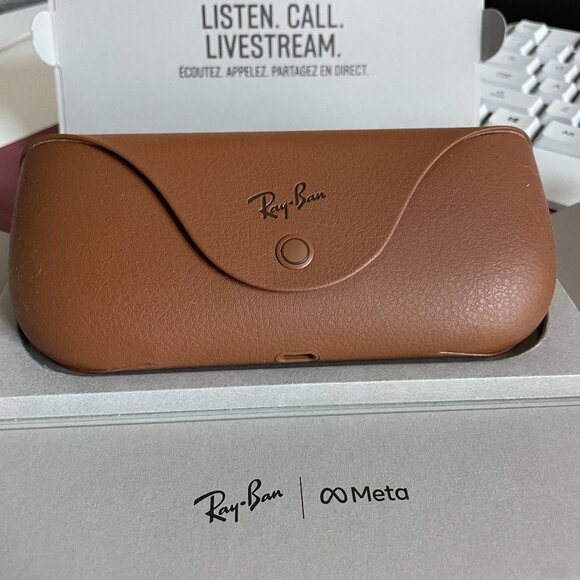 Ray-Ban | Meta Smart Glasses — Classic Wayfarer Brown Polarized - Picture 1 of 5
